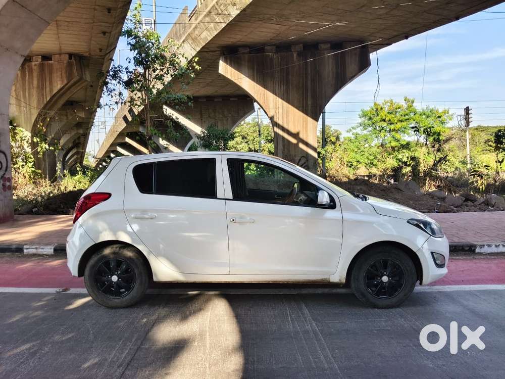 Hyundai I10 1.2 Kappa Sportz, 2013, Cng & Hybrids