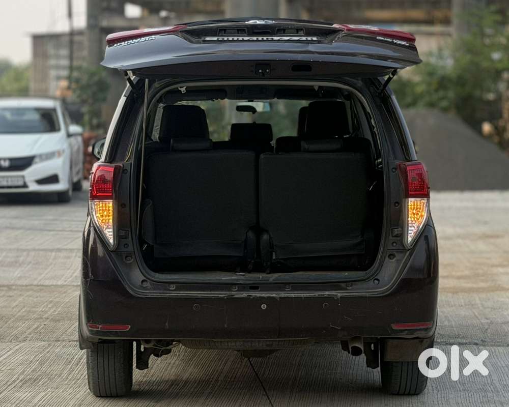 Toyota Innova Crysta 2.8 Gx At 8s, 2016, Diesel
