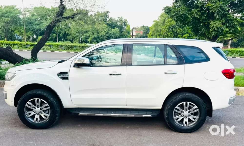 Ford Endeavour 3.2 Titanium At 4x4, 2017, Diesel