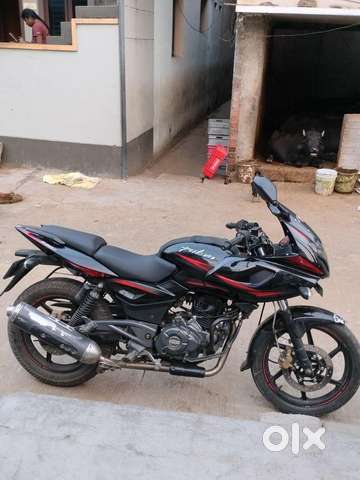 220 bike price 2025