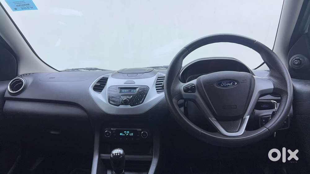 Ford Figo Petrol Titanium, 2016, Petrol