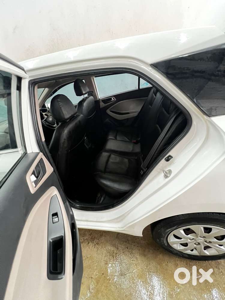Hyundai I20 Sportz 2018 Mint Condition Like New Car