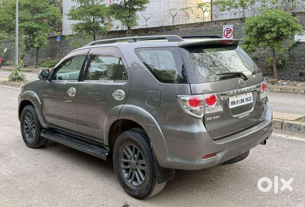 Toyota Fortuner 4x2 Manual, 2014, Diesel