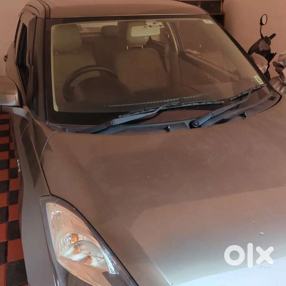 Maruti Suzuki Dzire 2015 Petrol 35000 Km Driven