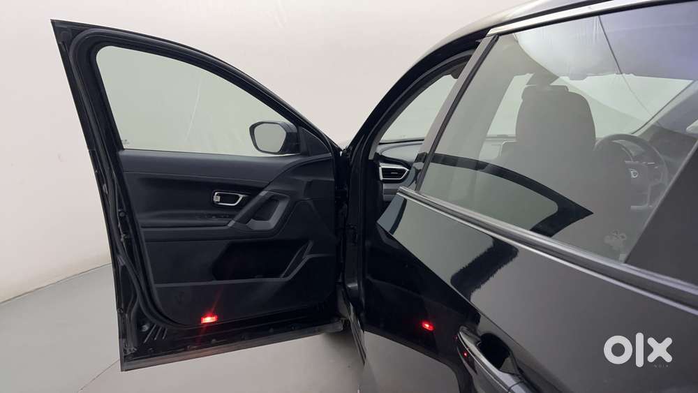 Tata Harrier Xza Dark Edition, 2021, Diesel