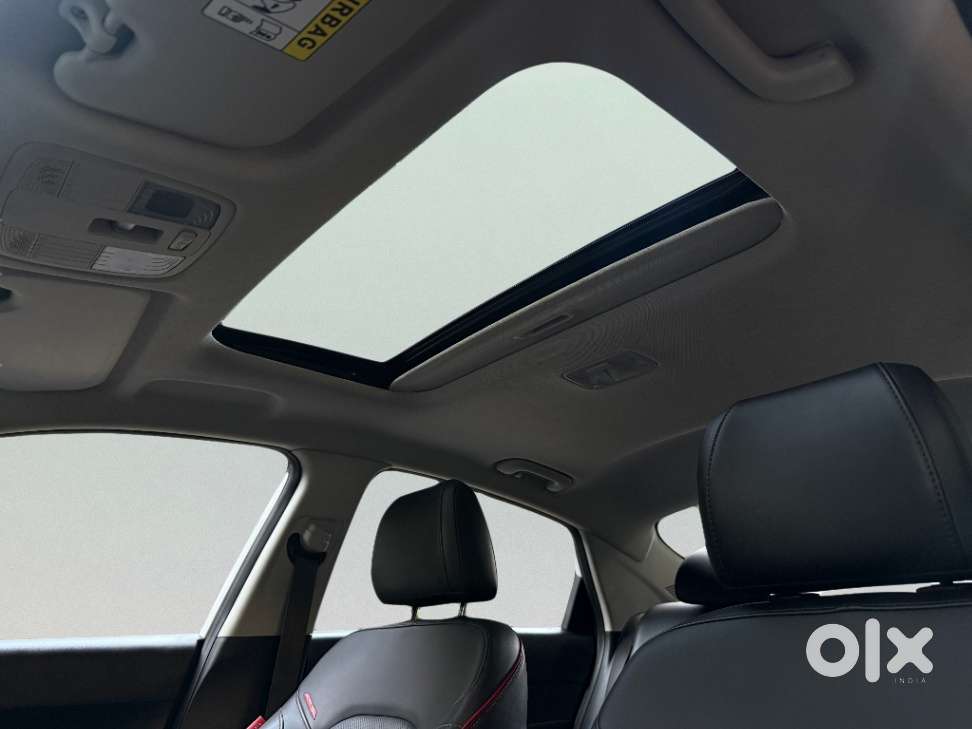 Hyundai Verna Sx(o) Turbo, 2023, Petrol