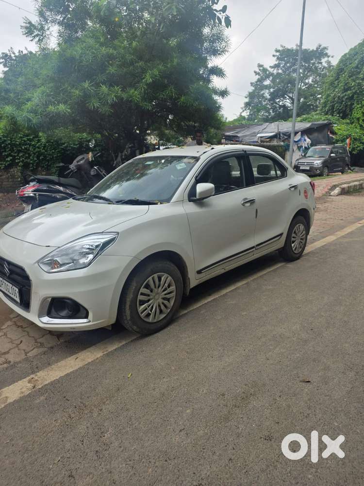 Maruti Suzuki Dzire Vxi Ags, 2023, Cng & Hybrids