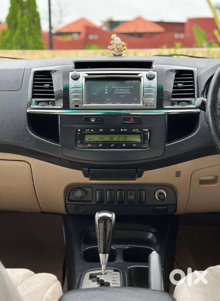 Toyota Fortuner 3.0 4x2 Automatic, 2015, Diesel