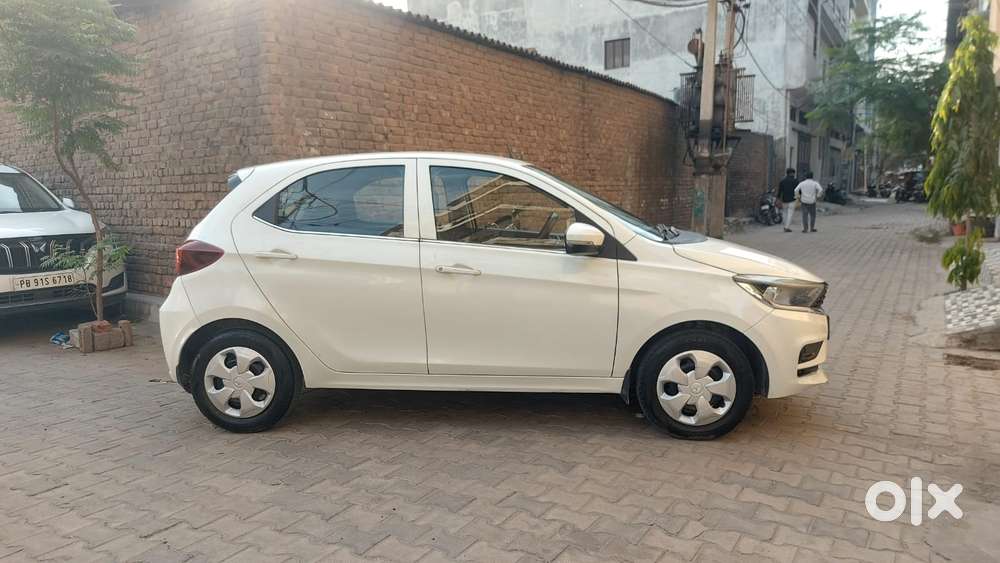 Tata Tiago 1.2 Revotron Xt Rhythm, 2020, Petrol