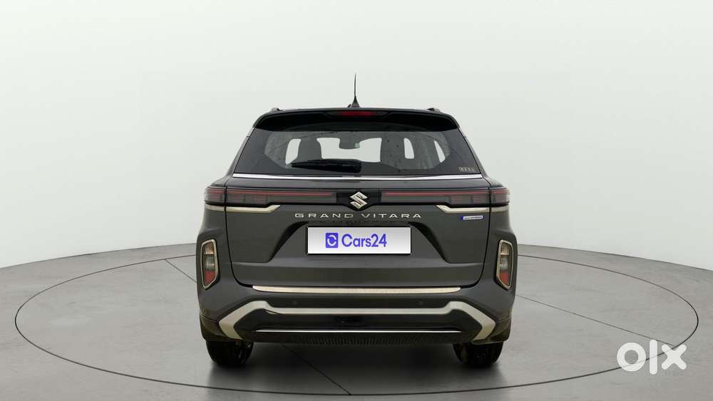 Maruti Suzuki Grand Vitara 1.5 Alpha Smart Hybrid At, 2023, Petrol