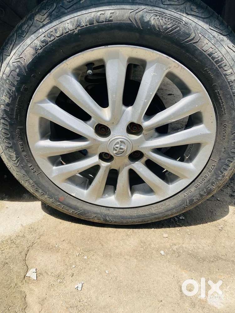Toyota Etios Liva 2015 Petrol Well Maintained