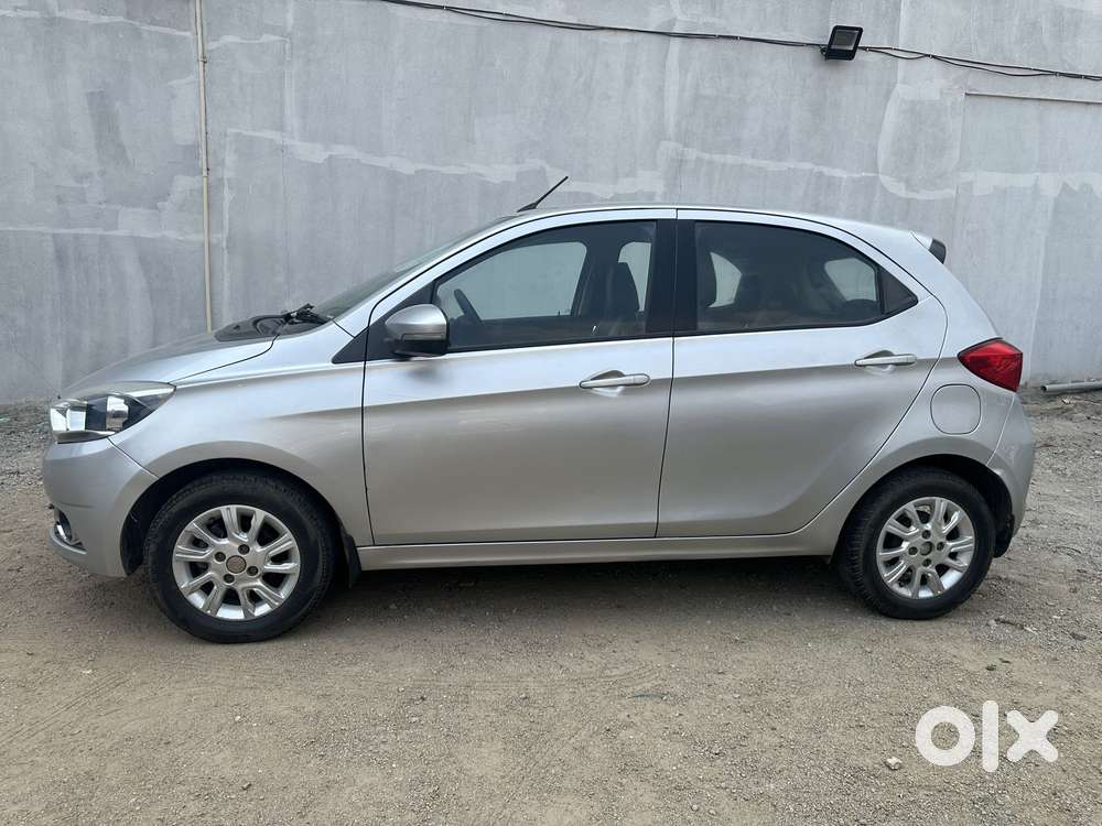 Tata Tiago Xza Plus, 2017, Petrol