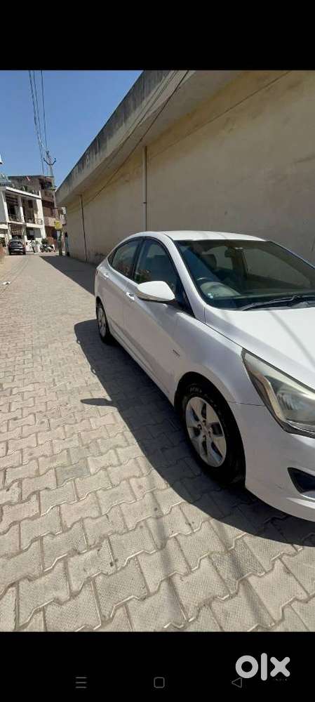 Hyundai Verna 2006-2009 1.6 Xi Abs, 2015, Petrol
