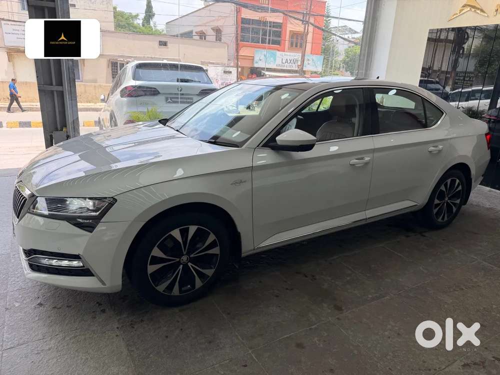 Skoda Superb 2.0 L&k Tsi At, 2022, Petrol