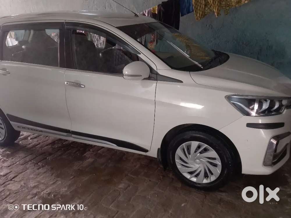Maruti Suzuki Ertiga Vxi Cng