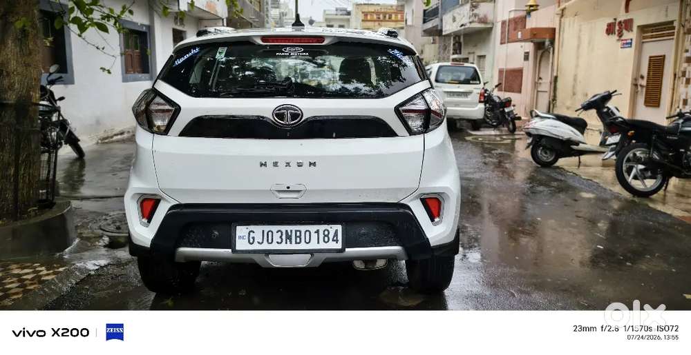 Tata Nexon 2023 पेट्रोल मनुअल