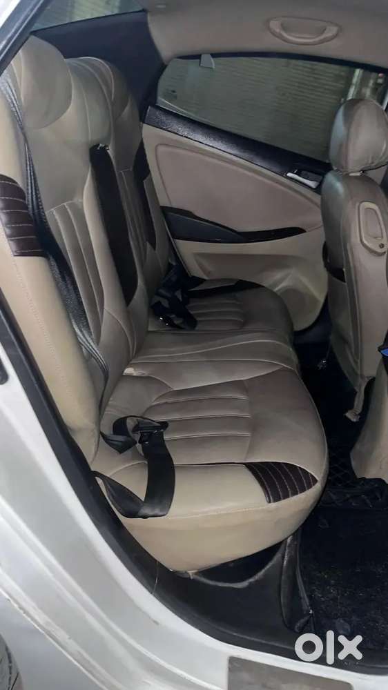 Hyundai Verna Petrol Cng