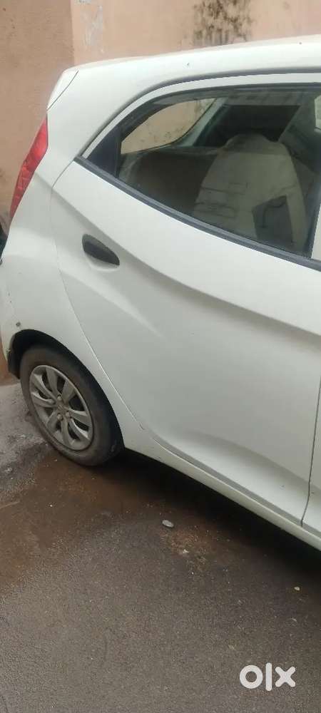 Hyundai Eon 1.0 Magna 2012 Car