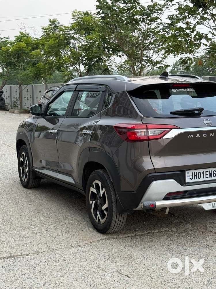 Nissan Magnite 1.0 Xv, 2022, Petrol