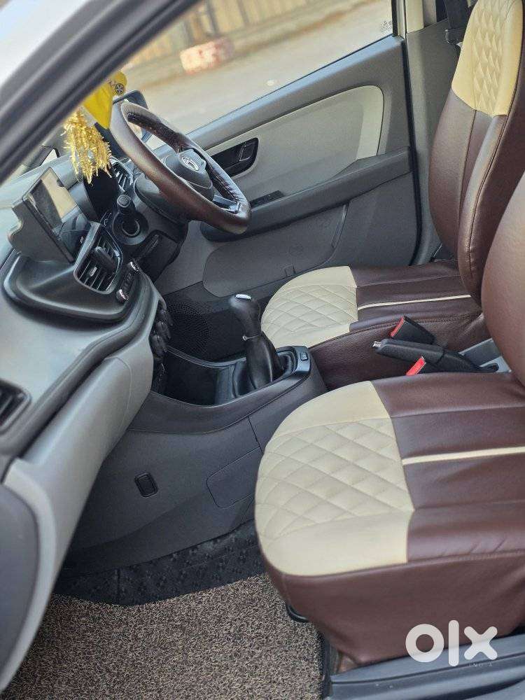 Tata Altroz 1.2 Xm, 2021, Petrol