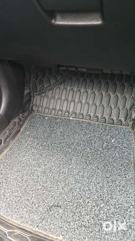 Maruti Suzuki Brezza Lxi 2024
