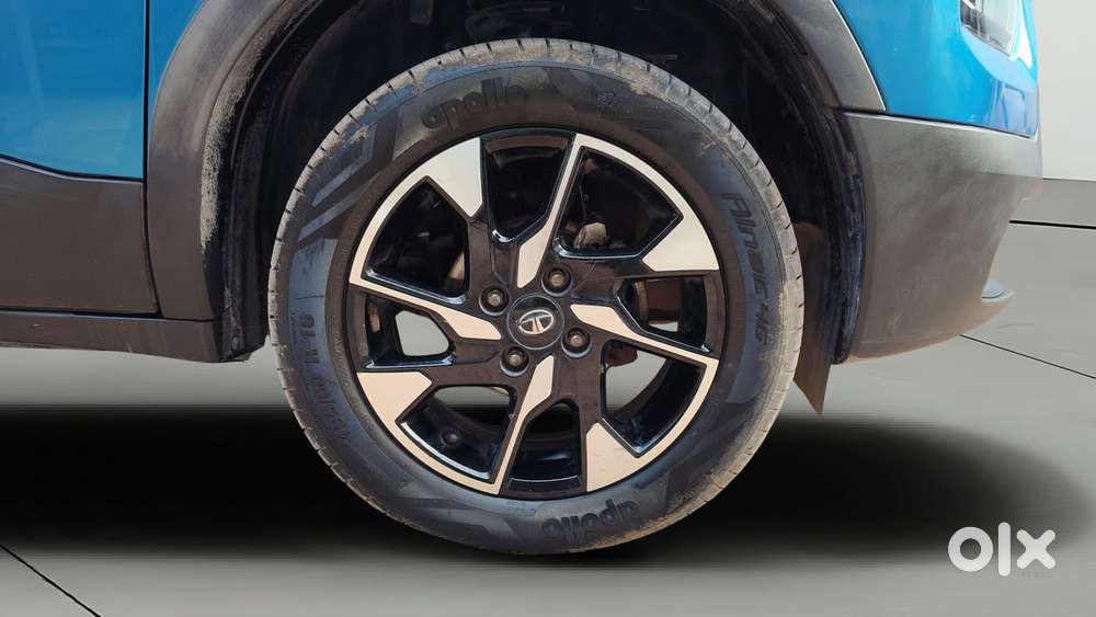 Tata Punch 1.2 Revotron Creative Dual Tone, 2021, Petrol