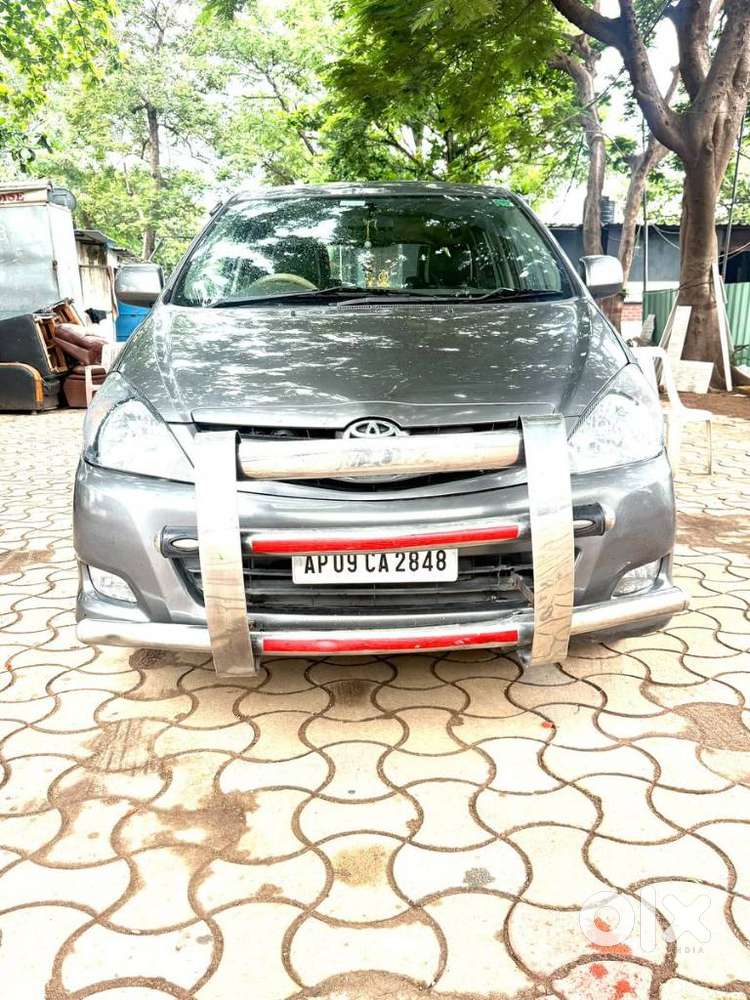 Toyota Innova 2.5 G (diesel) 7 Seater, 2010, Diesel