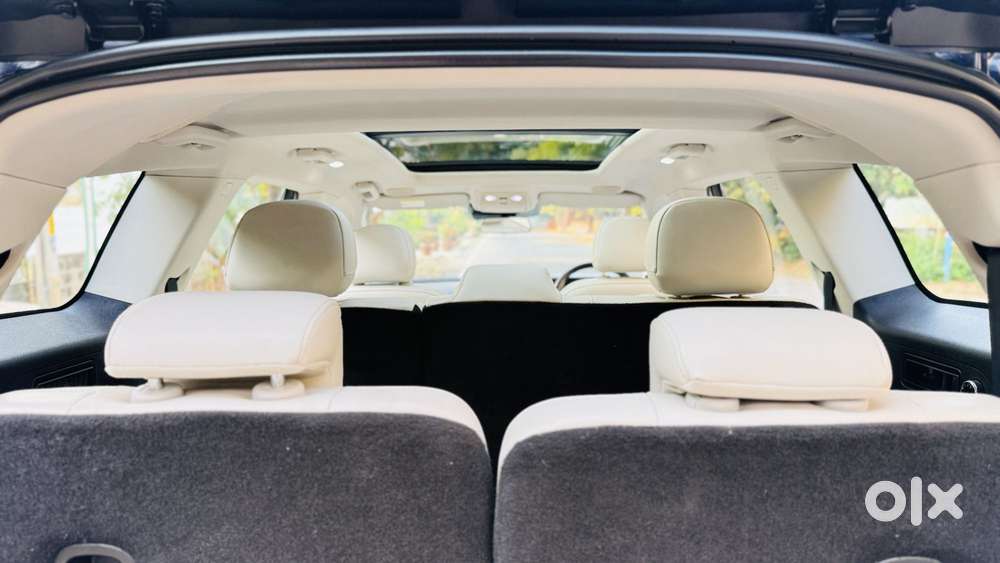 Mahindra Xuv700 2.0 Ax 7 Petrol At Luxury Pack Str, 2023, Petrol