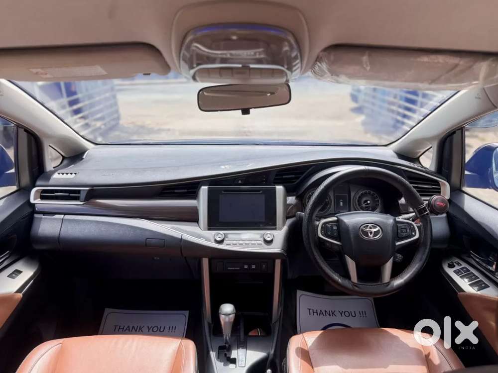 Toyota Innova Crysta 2.8 Zx At 7 Seater, 2016, Diesel