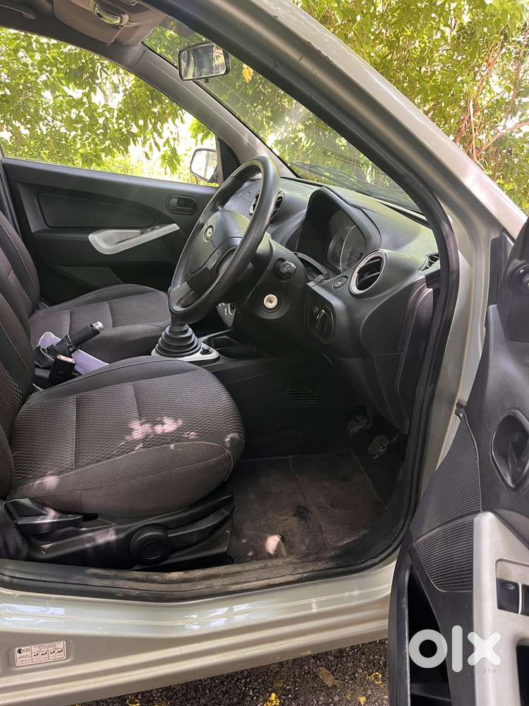 Ford Figo Diesel Titanium, 2011, Diesel
