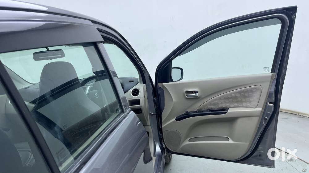 Maruti Suzuki Celerio Zxi Optional Amt, 2017, Petrol