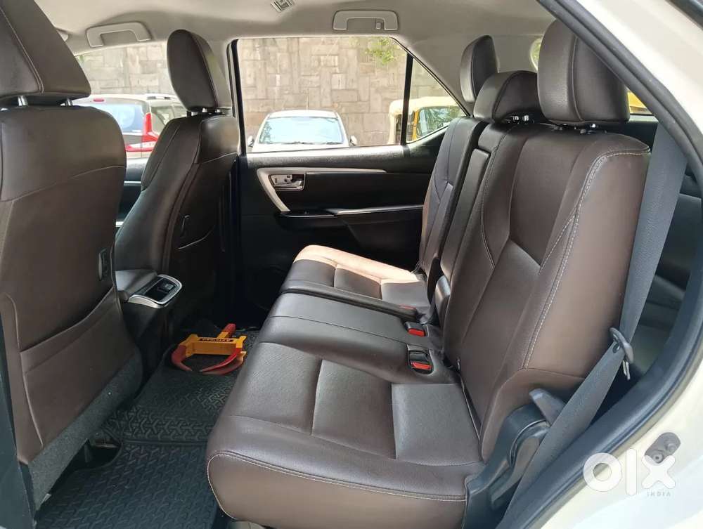 Toyota Fortuner 4x2 At 2.8 Diesel, 2020, Diesel