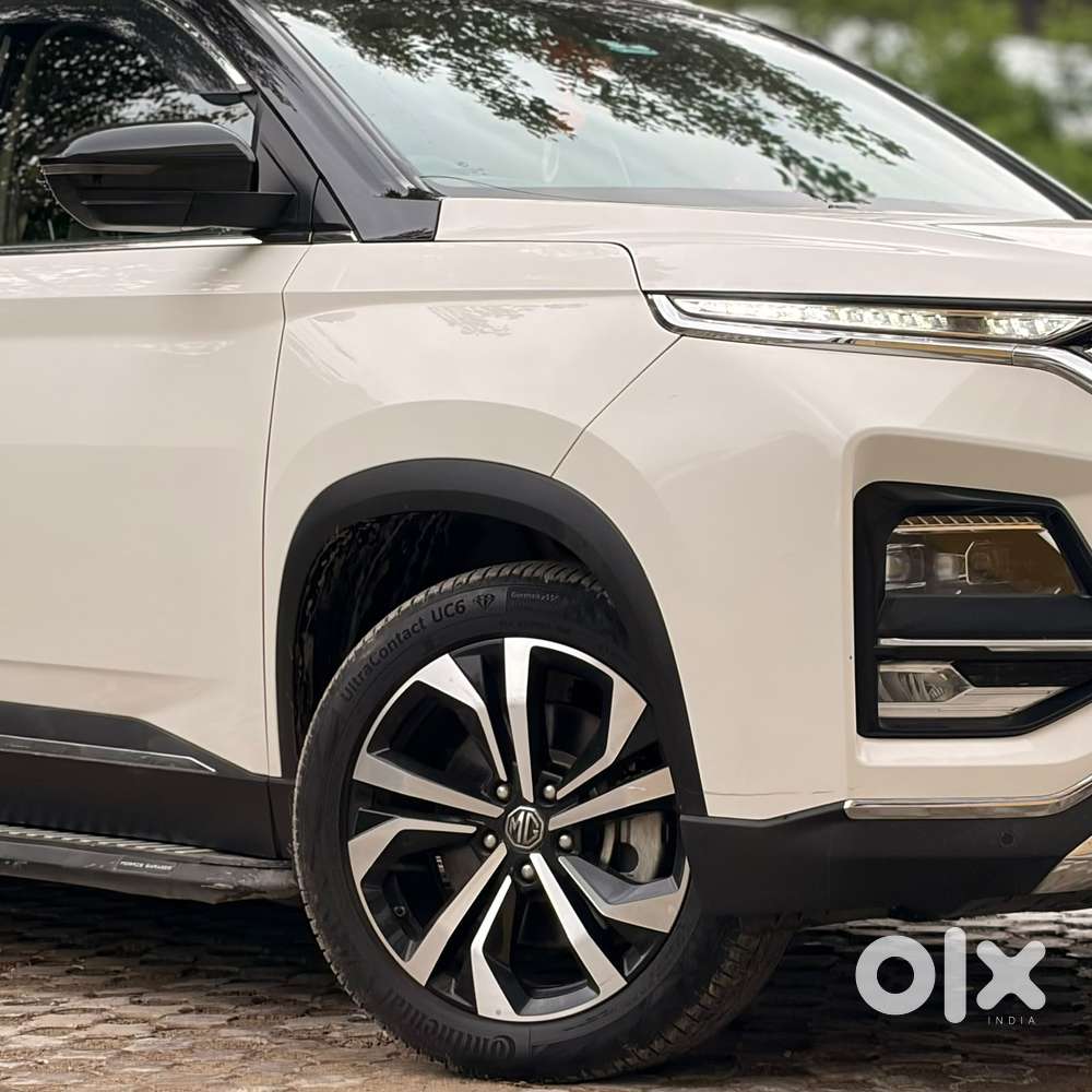 Mg Hector Plus Sharp Pro 1.5 Turbo Petrol Cvt 7 Str, 2024, Petrol