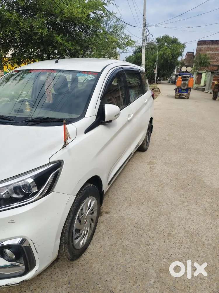 Maruti Ertiga Vxi 2024