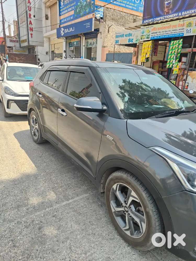 2018 Top Modal Automatic Gear With Sunroof Drive 75000 Km  2nd Owner