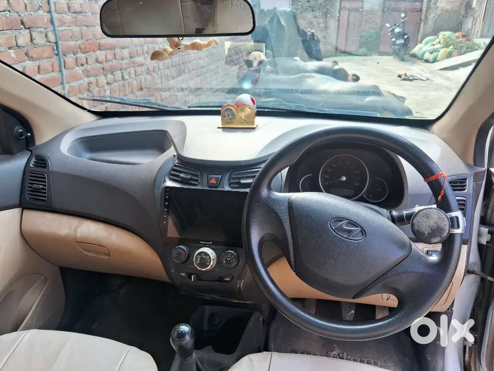Eon  Petrol + Cng