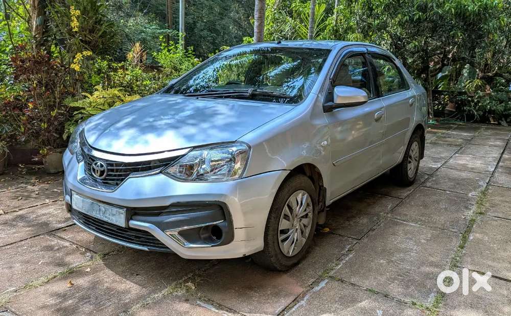 Toyota Etios 2013 Diesel 196000 Km Driven