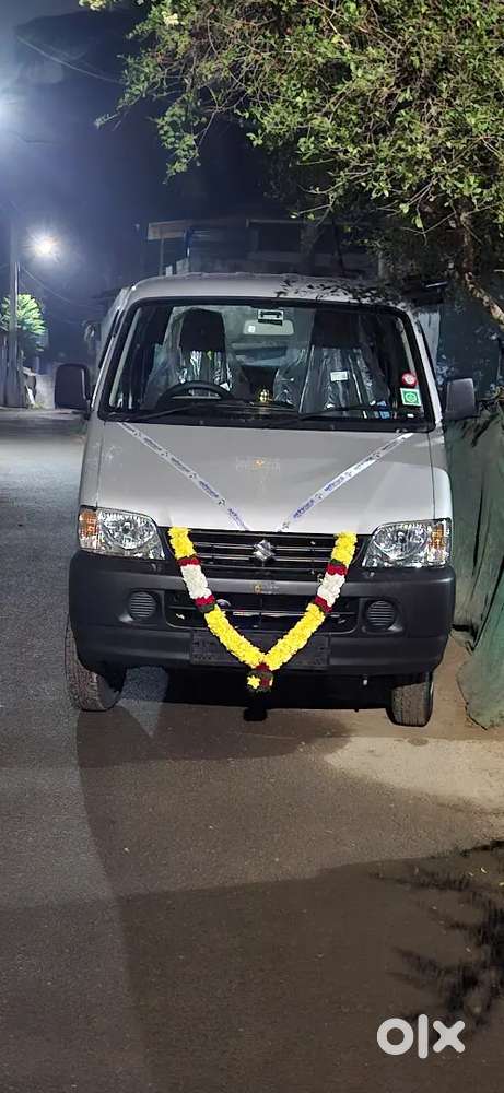 Maruti Suzuki Eeco 2026 Petrol 2500 Km Driven