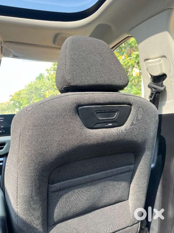 Mahindra Xev 9e Pack Two, 2025, Electric