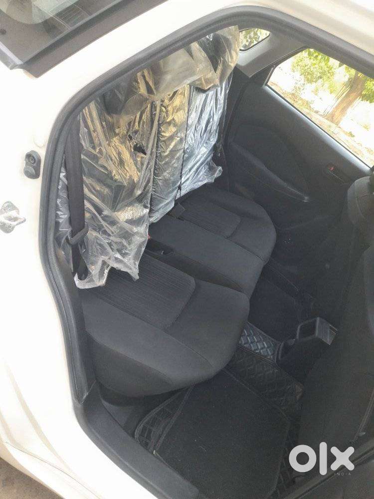Maruti Suzuki Baleno Sigma, 2024, Petrol