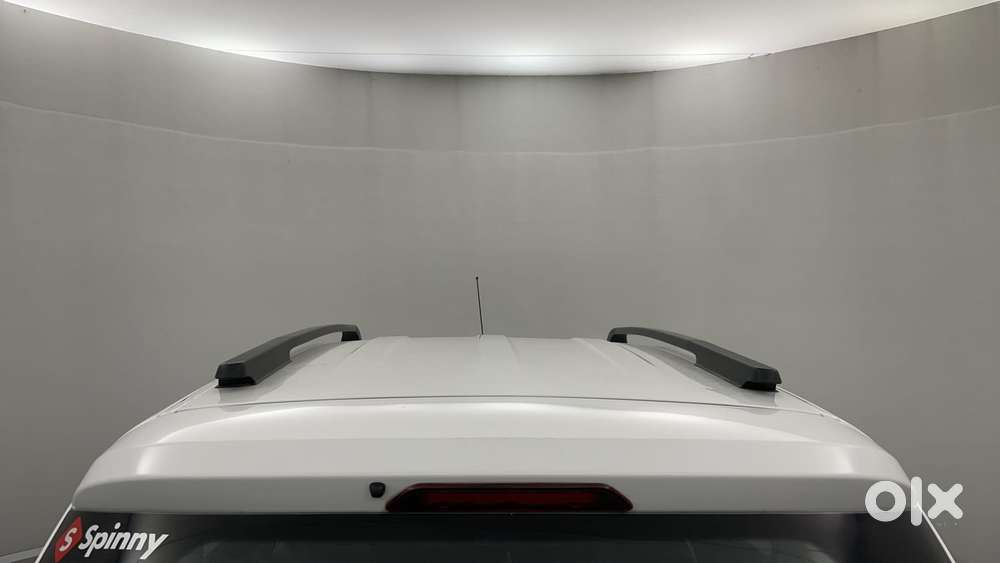 Renault Triber Rxz, 2022, Petrol