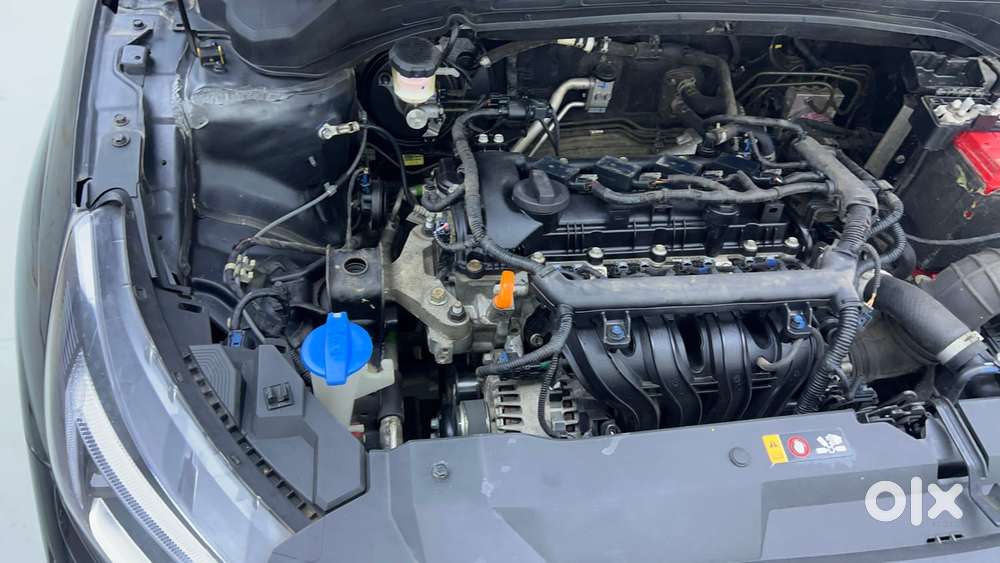 Hyundai New I20 1.2 Asta (o) Ivt, 2024, Petrol