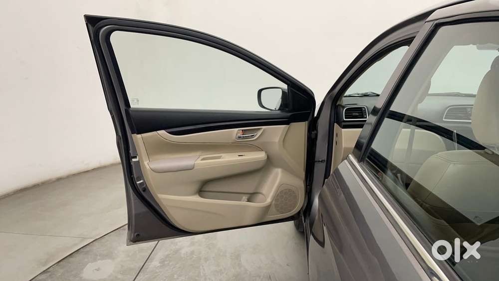 Maruti Suzuki Ciaz Zxi, 2015, Petrol