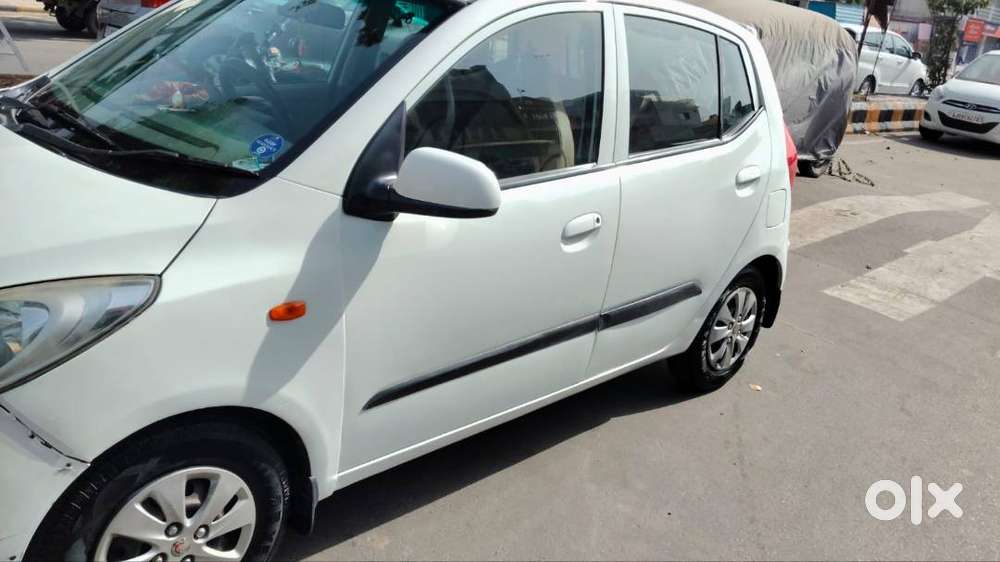 Hyundai Grand I10 2011 Cng & Hybrids Good Condition