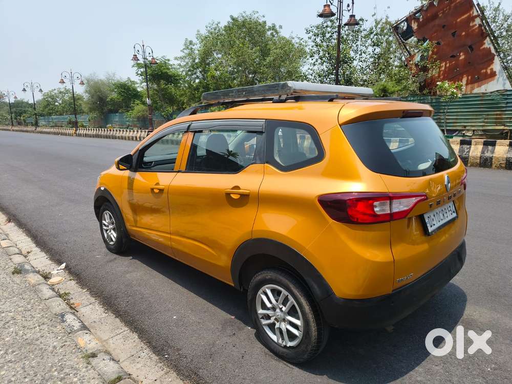 Renault Triber Rxl, 2022, Petrol