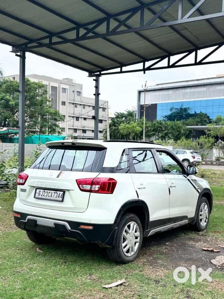 Maruti Suzuki Brezza 2017 Diesel 74000 Km Driven