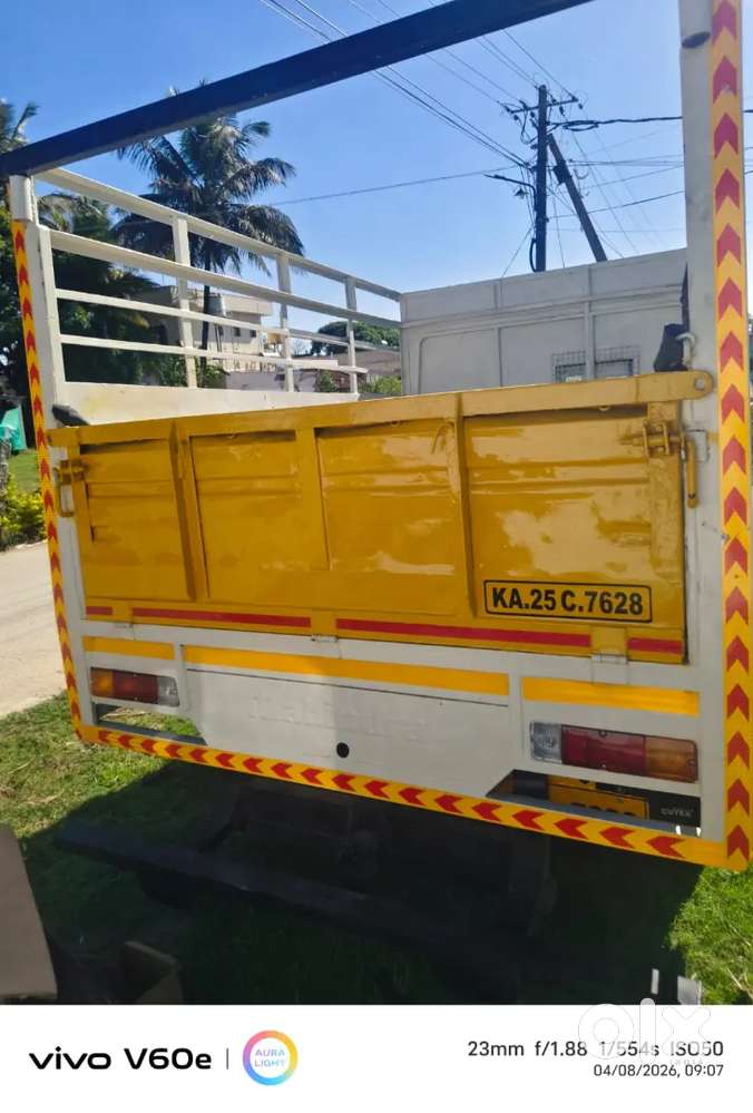 Mahindra Maxx 2010 Diesel 130000 Km Driven
