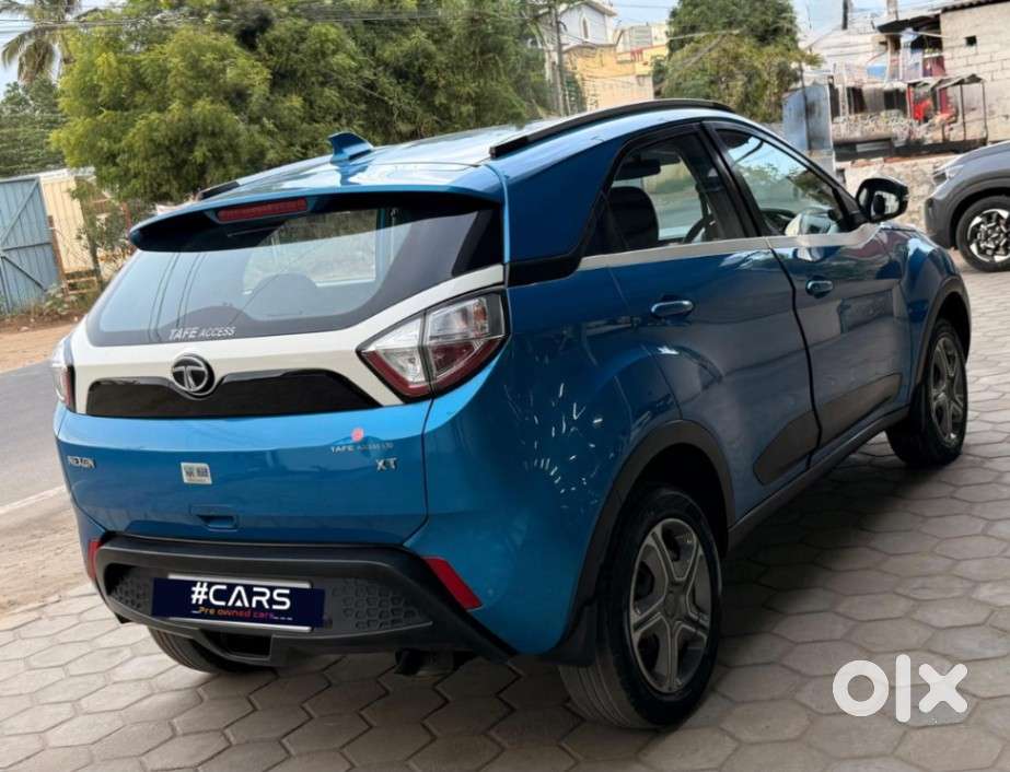 Tata Nexon 1.2 Revotron Xt, 2018, Petrol