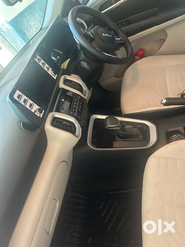 Kia Sonet Htx Diesel Automatic | January 2024
1.5l Diesel | Automatic