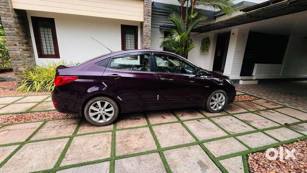 Hyundai Petrol Manual 2013